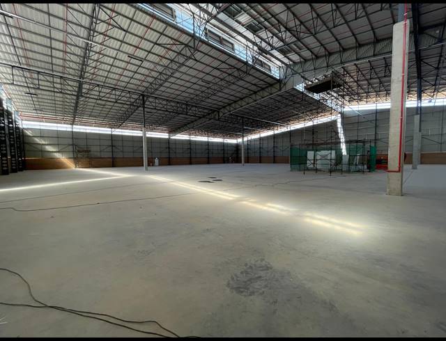 5,473M² WAREHOUSE TO LET IN RANDJESPARK